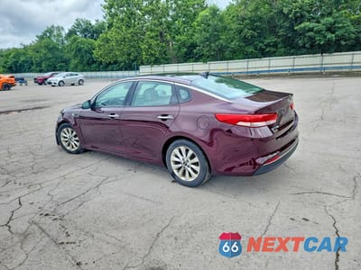Drugie zdjęcie samochodu z przodu: 2016 KIA OPTIMA EX VIN:5XXGU4L33GG011812 - miniatura