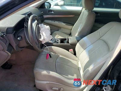 Zdjęcie 7 z 13 samochodu: 2015 INFINITI Q40 BASE VIN:JN1CV6AP6FM580839 - miniatura