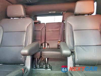 Zdjęcie 10 z 13 samochodu: 2022 CHEVROLET TAHOE K1500 Z71 VIN:1GNSKPKD1NR140015 - miniatura