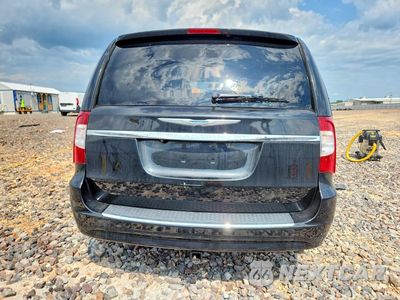 Zdjęcie 6 z 13 samochodu: 2015 CHRYSLER TOWN & COUNTRY TOURING VIN:2C4RC1BG5FR620260 - miniatura