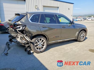 Trzecie zdjęcie samochodu z tyłu: 2022 BMW X5 XDRIVE45E VIN:5UXTA6C02N9L41295 - miniatura