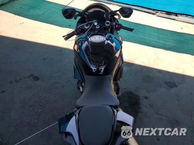 Zdjęcie 6 z 9 samochodu: 2024 BMW S 1000 RR VIN:WB10E6308R6J48260 - miniatura