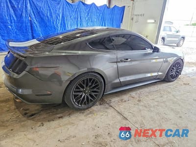Trzecie zdjęcie samochodu z tyłu: 2016 FORD MUSTANG GT VIN:1FA6P8CF1G5298338 - miniatura