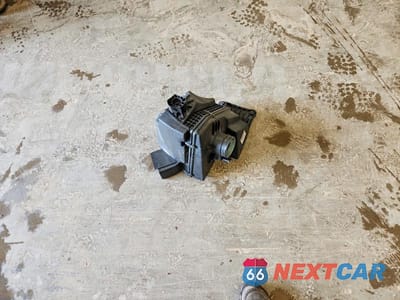 Zdjęcie 12 z 13 samochodu: 2008 BMW 328 XI VIN:WBAVC93598K043354 - miniatura