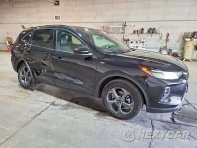 Czwarte zdjęcie samochodu z boku: 2025 FORD ESCAPE ST LINE SELECT VIN:1FMCU9NA7SUA44379 - miniatura