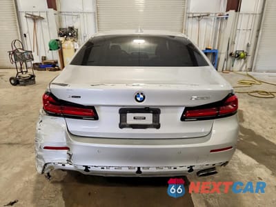 Zdjęcie 6 z 12 samochodu: 2021 BMW 530 XI VIN:WBA13BJ02MCF29914 - miniatura