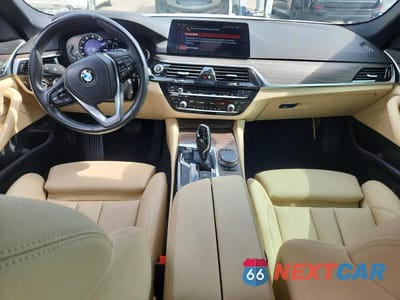 Zdjęcie 8 z 12 samochodu: 2018 BMW 530 I VIN:WBAJA5C55JG899675 - miniatura