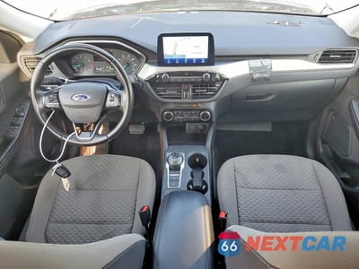 Zdjęcie 8 z 13 samochodu: 2022 FORD ESCAPE SE VIN:1FMCU9G67NUA53872 - miniatura