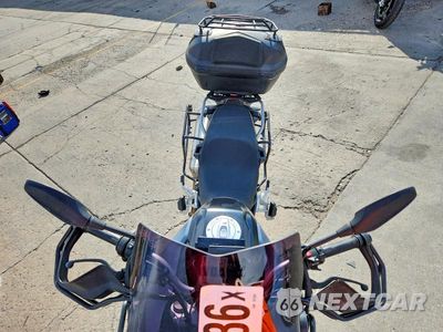 Piąte zdjęcie samochodu w środku: 2019 BMW F 750 GS VIN:WB10B1804KZ787504 - miniatura