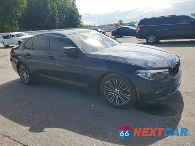 Czwarte zdjęcie samochodu z boku: 2018 BMW 530 I VIN:WBAJA5C59JWA36015 - miniatura