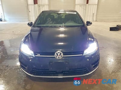 Piąte zdjęcie samochodu w środku: 2017 VOLKSWAGEN GOLF R VIN:WVWVF7AU6HW083991 - miniatura