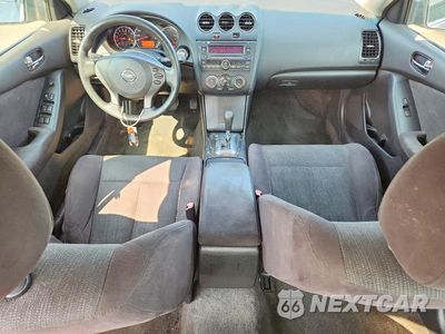 Zdjęcie 8 z 12 samochodu: 2012 NISSAN ALTIMA 2.5 VIN:1N4AL2AP3CN464030 - miniatura