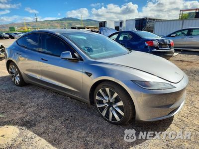 Czwarte zdjęcie samochodu z boku: 2025 TESLA MODEL 3 VIN:5YJ3E1EB0SF996757 - miniatura