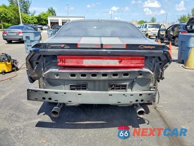 Zdjęcie 6 z 12 samochodu: 2010 DODGE CHALLENGER SE VIN:2B3CJ4DV3AH160573 - miniatura