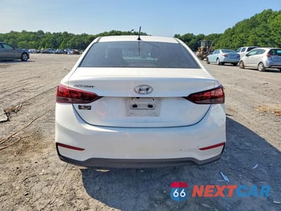 Zdjęcie 6 z 12 samochodu: 2018 HYUNDAI ACCENT SE VIN:3KPC24A37JE024215 - miniatura