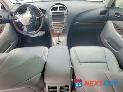 Zdjęcie 8 z 13 samochodu: 2010 LEXUS ES 350 VIN:JTHBK1EG8A2375072 - miniatura
