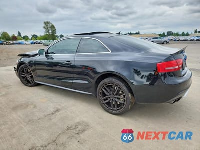 Drugie zdjęcie samochodu z przodu: 2010 AUDI S5 PRESTIGE VIN:WAUVVAFR8AA005586 - miniatura