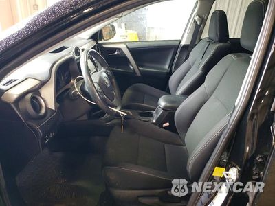 Zdjęcie 7 z 13 samochodu: 2018 TOYOTA RAV4 XLE VIN:2T3RFREV6JW701508 - miniatura