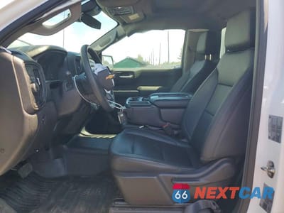 Zdjęcie 7 z 13 samochodu: 2023 CHEVROLET SILVERADO C1500 VIN:3GCNAAEK9PG343270 - miniatura