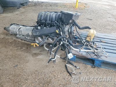 Czwarte zdjęcie samochodu z boku: 2022 CHEV SUBURBAN K VIN:1GNSKGKL8NR278724 - miniatura