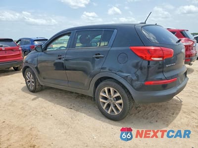 Drugie zdjęcie samochodu z przodu: 2016 KIA SPORTAGE LX VIN:KNDPB3AC0G7845595 - miniatura