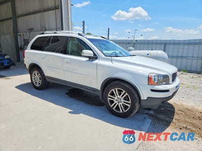 Czwarte zdjęcie samochodu z boku: 2011 VOLVO XC90 3.2 VIN:YV4952CZ4B1593371 - miniatura