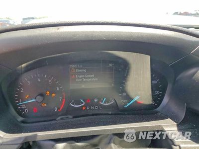 Zdjęcie 9 z 13 samochodu: 2021 FORD EXPLORER VIN:1FMSK7BH8MGB57184 - miniatura