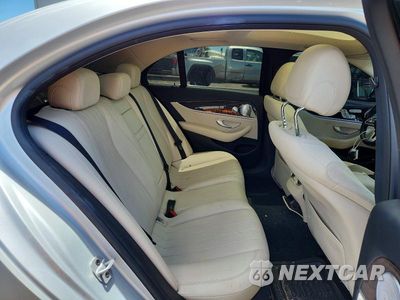 Zdjęcie 10 z 12 samochodu: 2020 MERCEDES-BENZ E 350 VIN:WDDZF8DBXLA717588 - miniatura
