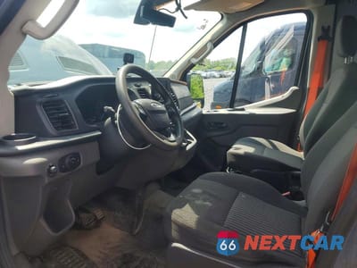 Zdjęcie 7 z 13 samochodu: 2020 FORD TRANSIT 250 DELIVERY VAN VIN:1FTBR3X88LKB27843 - miniatura
