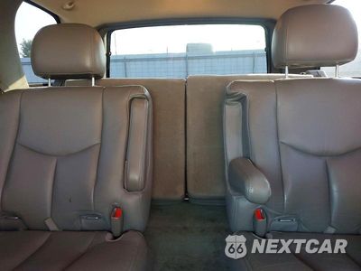 Zdjęcie 10 z 13 samochodu: 2004 CHEVROLET TAHOE K1500 VIN:1GNEK13Z74R120256 - miniatura