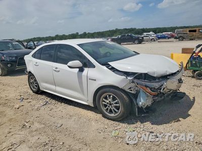 Czwarte zdjęcie samochodu z boku: 2021 TOYOTA COROLLA LE VIN:JTDEAMDEXMJ003682 - miniatura