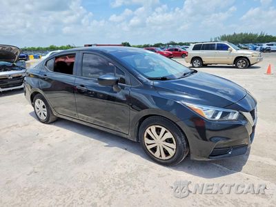Czwarte zdjęcie samochodu z boku: 2020 NISSAN VERSA S VIN:3N1CN8DV2LL821677 - miniatura