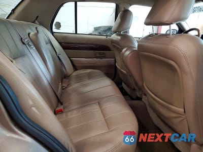 Zdjęcie 10 z 12 samochodu: 2004 MERCURY GRAND MARQUIS LS VIN:2MEFM75W04X617067 - miniatura