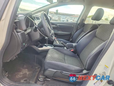 Zdjęcie 7 z 12 samochodu: 2016 HONDA FIT LX VIN:JHMGK5H51GS014122 - miniatura