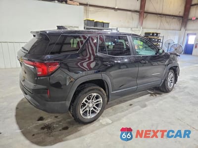 Trzecie zdjęcie samochodu z tyłu: 2025 GMC TERRAIN ELEVATION VIN:3GKALUEG3SL310520 - miniatura