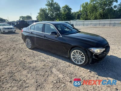 Czwarte zdjęcie samochodu z boku: 2012 BMW 328 I VIN:WBA3A5C52CF259246 - miniatura