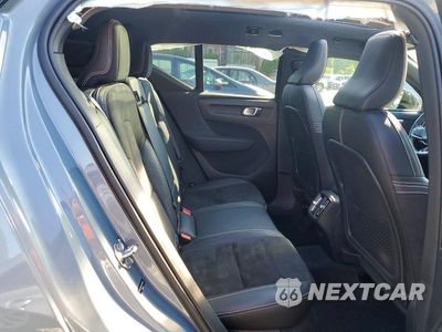 Zdjęcie 11 z 13 samochodu: 2020 VOLVO XC40 VIN:YV4162UM3L2243125 - miniatura