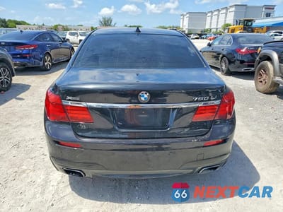 Zdjęcie 6 z 12 samochodu: 2013 BMW 750 LXI VIN:WBAYF8C51DD140108 - miniatura