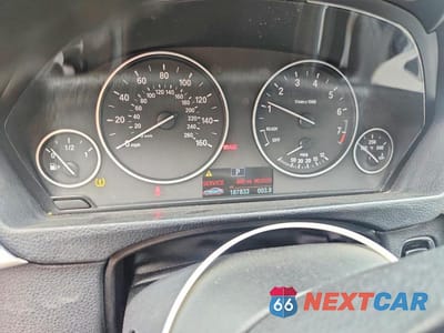Zdjęcie 9 z 12 samochodu: 2014 BMW 320 I XDRIVE VIN:WBA3C3C51EF984144 - miniatura