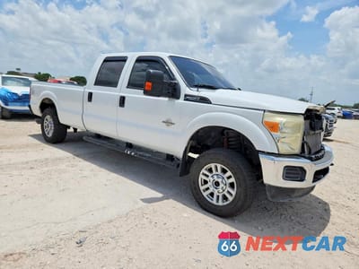 Czwarte zdjęcie samochodu z boku: 2012 FORD F250 SUPER DUTY VIN:1FT7W2BT7CEA10628 - miniatura