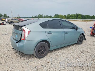 Trzecie zdjęcie samochodu z tyłu: 2015 TOYOTA PRIUS TWO VIN:JTDKN3DU4F1960997 - miniatura