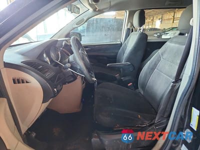 Zdjęcie 7 z 13 samochodu: 2013 DODGE GRAND CARAVAN SXT VIN:2C4RDGCG6DR522267 - miniatura