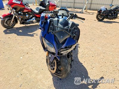 Drugie zdjęcie samochodu z przodu: 2019 YAMAHA FJR1300 AE VIN:JYARP30E8KA000756 - miniatura