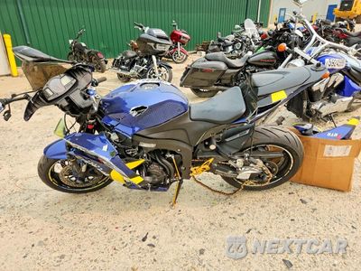 Trzecie zdjęcie samochodu z tyłu: 2008 HONDA CBR600 RR VIN:JH2PC40048M105889 - miniatura