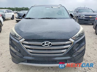 Piąte zdjęcie samochodu w środku: 2017 HYUNDAI TUCSON LIMITED VIN:KM8J33A21HU321624 - miniatura