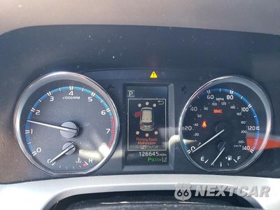 Zdjęcie 9 z 12 samochodu: 2017 TOYOTA RAV4 LIMITED VIN:2T3DFREV4HW547689 - miniatura
