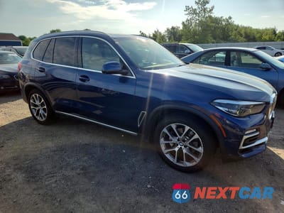 Czwarte zdjęcie samochodu z boku: 2019 BMW X5 XDRIVE40I VIN:5UXCR6C50KLL39676 - miniatura