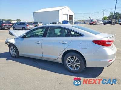 Drugie zdjęcie samochodu z przodu: 2015 HYUNDAI SONATA SE VIN:5NPE24AF5FH004664 - miniatura