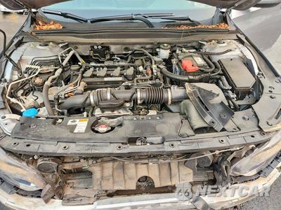 Zdjęcie 11 z 13 samochodu: 2018 HONDA ACCORD SPORT VIN:1HGCV1F37JA005294 - miniatura
