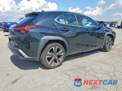 Trzecie zdjęcie samochodu z tyłu: 2019 LEXUS UX 200 VIN:JTHY3JBH1K2006253 - miniatura
